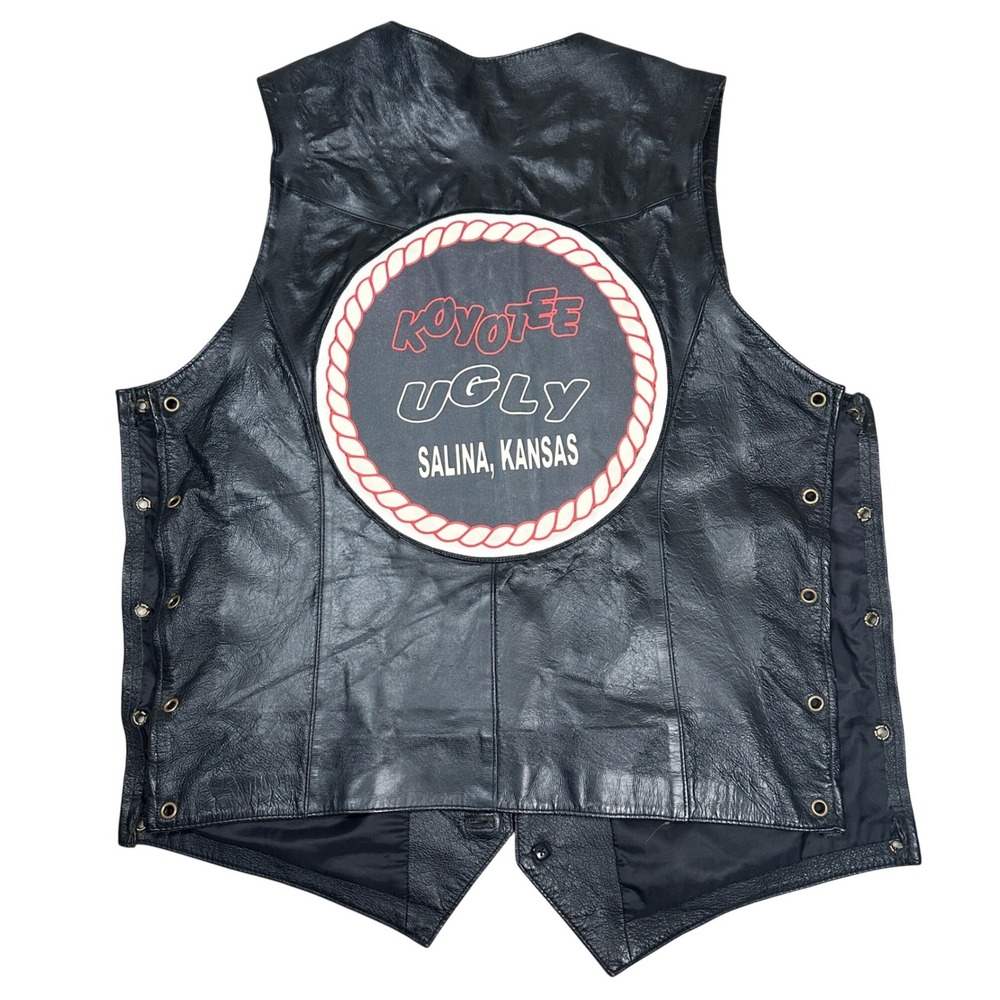 Mens Black Leather Motorcycle Vest Coyote Ugly‎ Salina Kansas Large Biker Bar